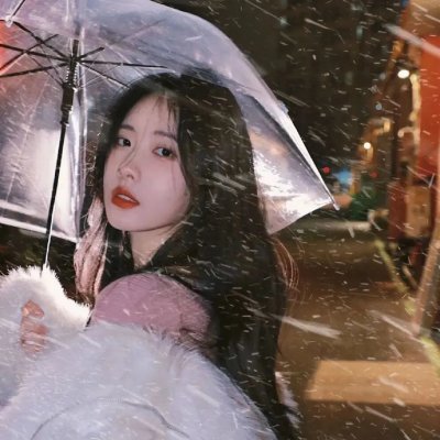 追逐白云的少女